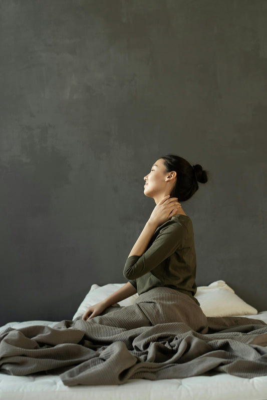 Quel oreiller choisir quand on souffre d’arthrose cervicale ou de cervicarthrose ? - Ma Belle Nuit